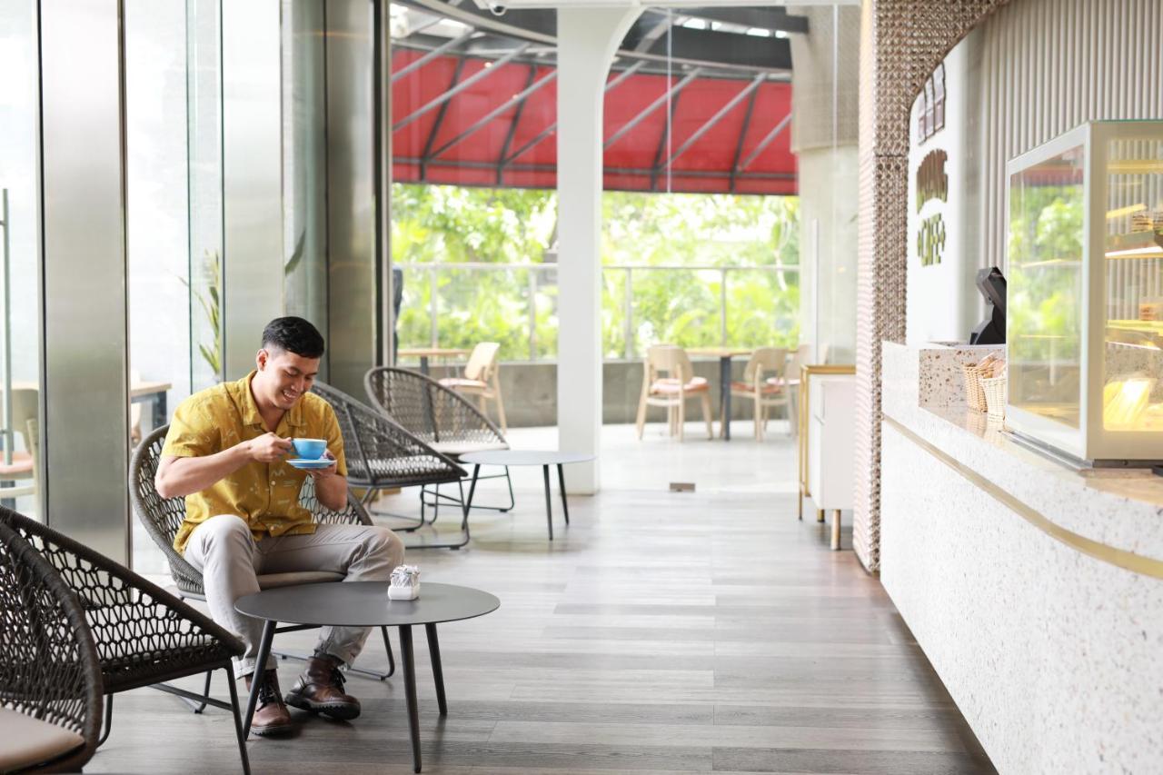 Hotel Mercure Gatot Subroto