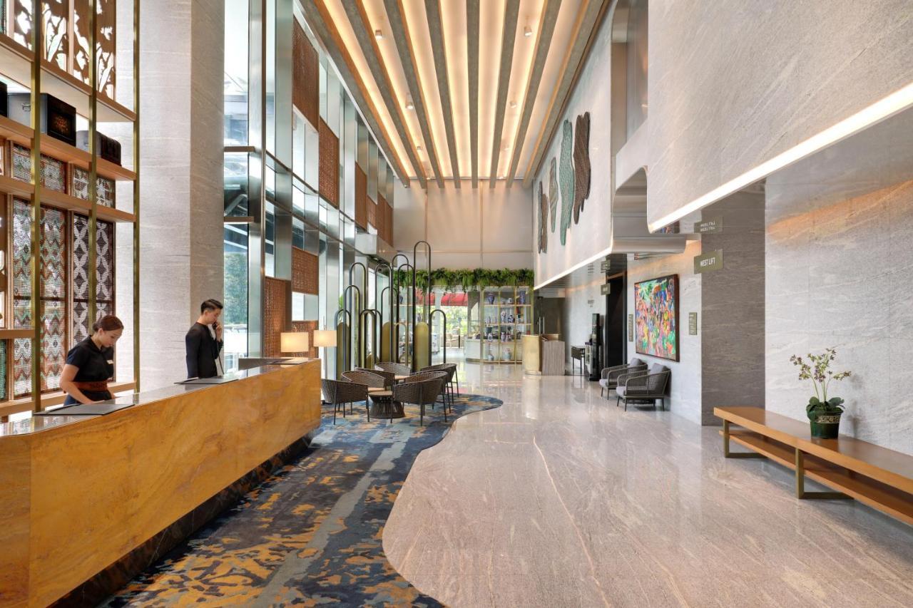Mercure Gatot Subroto 4*