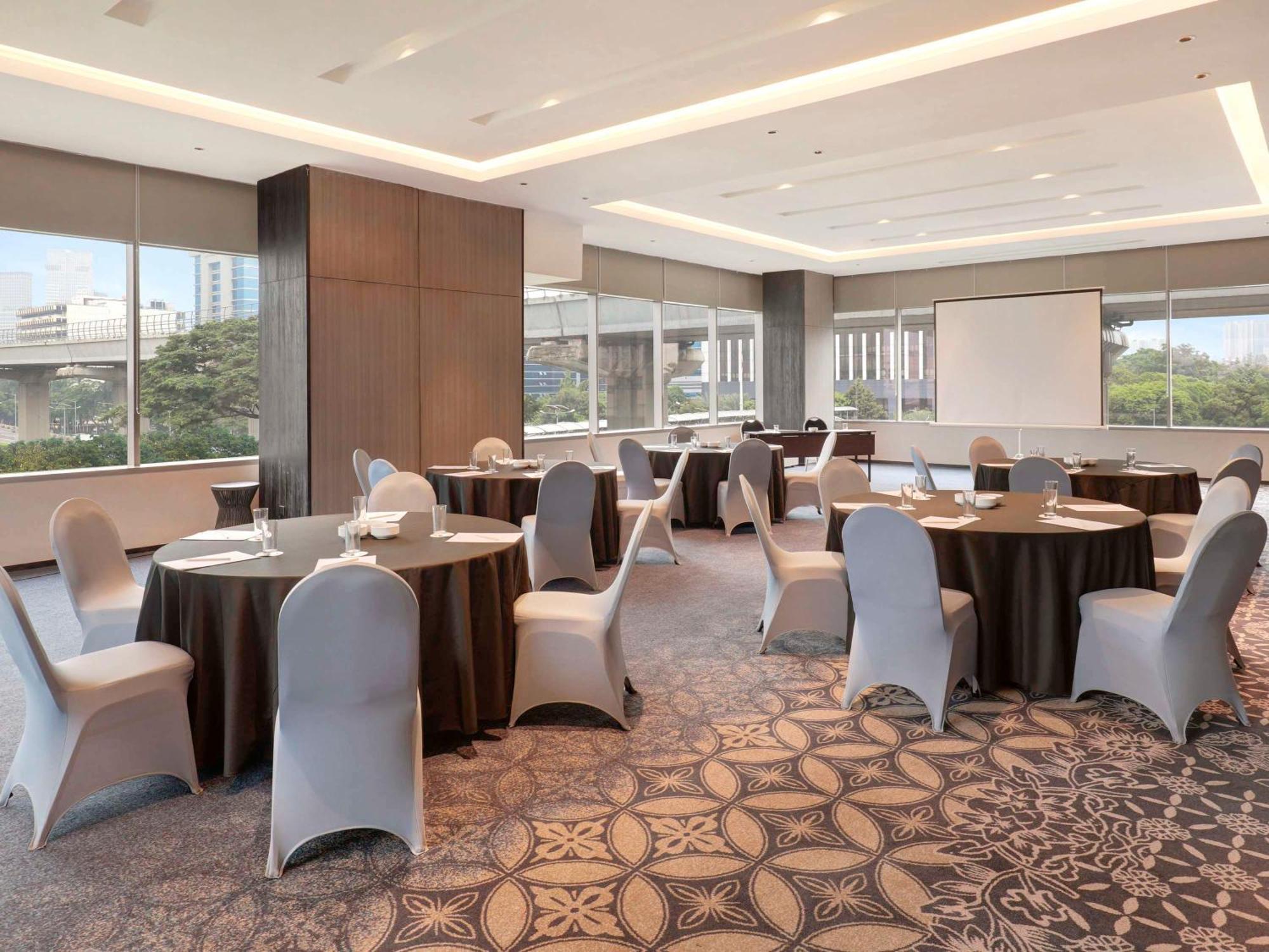 Mercure Gatot Subroto